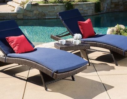 Selecting Durable Pool Furniture for Outdoor Spaces